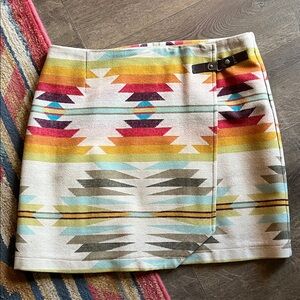 Pendleton skirt in the Summerland pattern 100% Wool Sz Med
